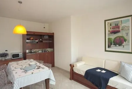 Dell'angelo 3*