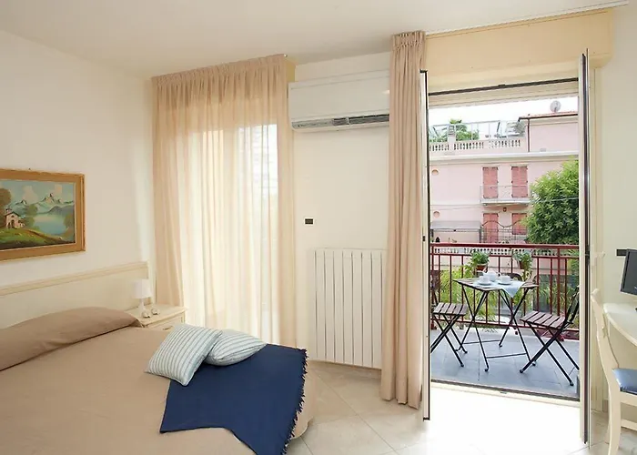 Dell'angelo Aparthotel