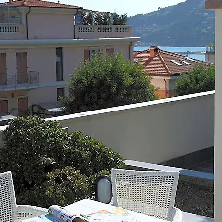 Dell'angelo Aparthotel Ospedaletti
